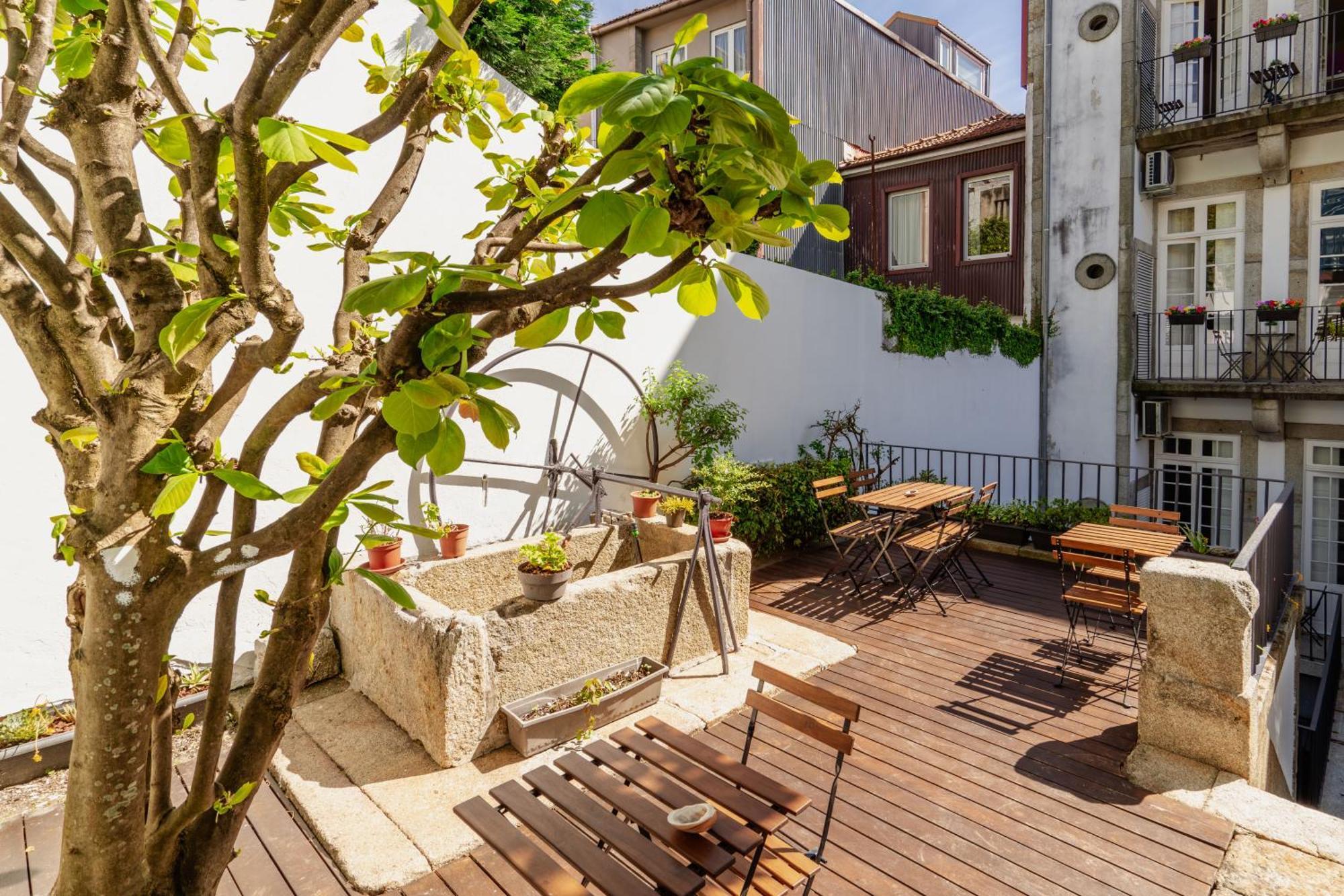Lounge & By Host Wise Albergue Porto