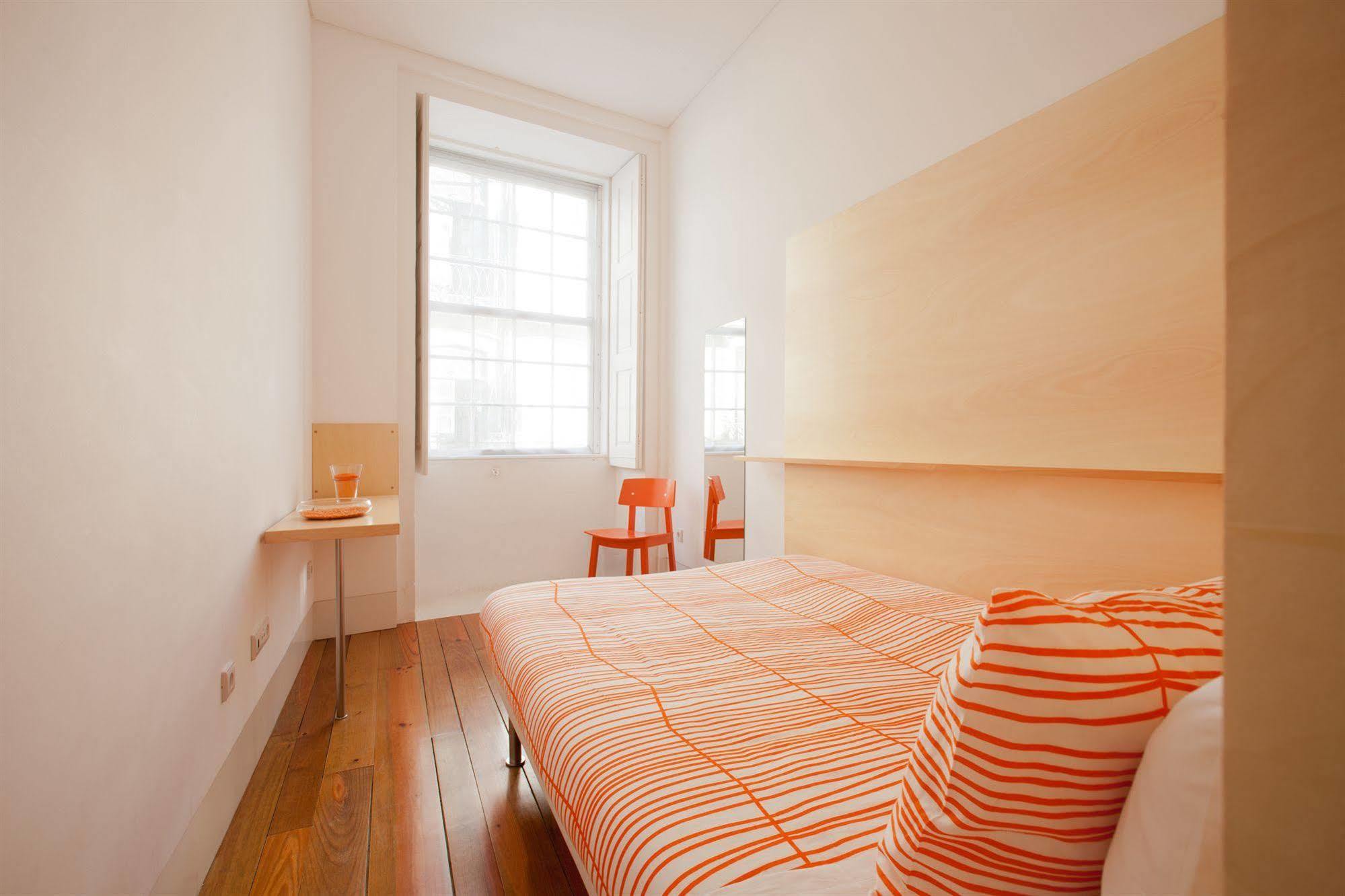 Lounge & By Host Wise * Porto
